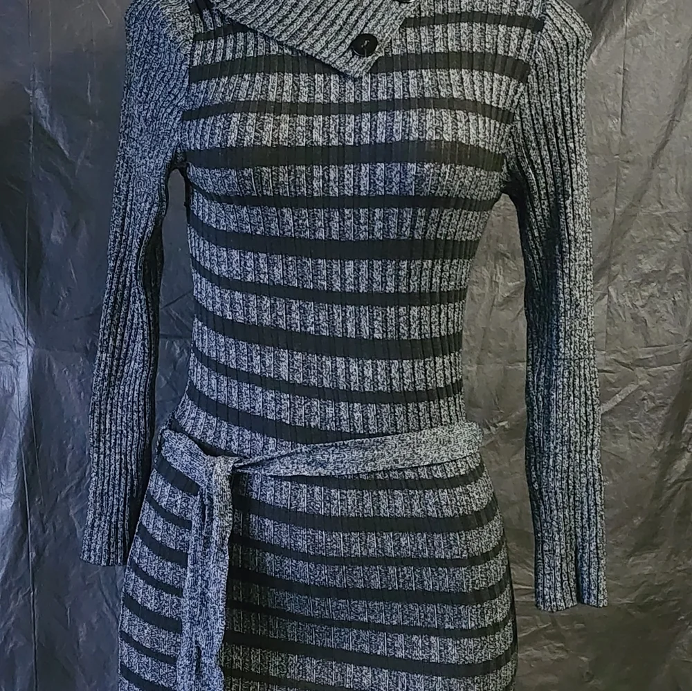 Ladies sweater shirt szOS - Picture 1 of 6